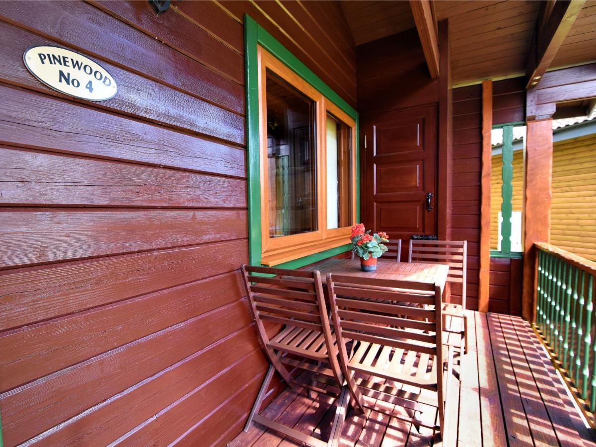 Вилла 4 Pinewood Retreat Лайм-Реджис Экстерьер фото